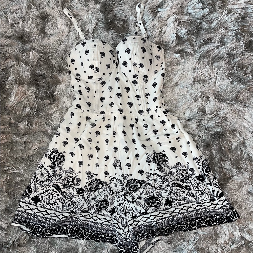 Abercrombie & Fitch - bustier romper
